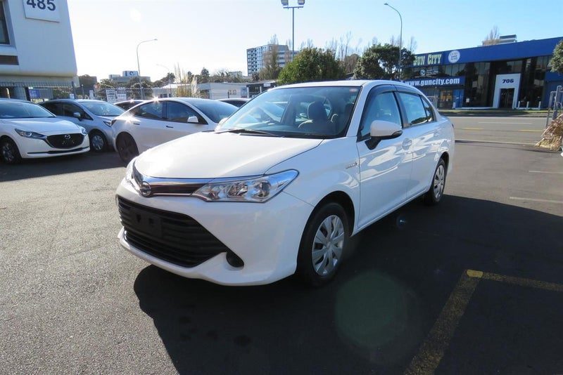 2016 Toyota Corolla Axio 1.5L Hybrid, photo 3