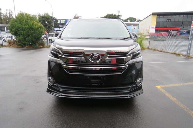 2017 Toyota Vellfire 2500cc X, photo 2