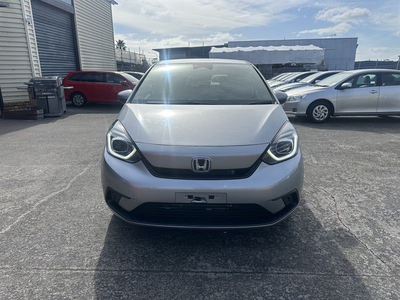 2020 Honda Fit Jazz eHEV 1.5L Hybrid Low Kms, photo 2