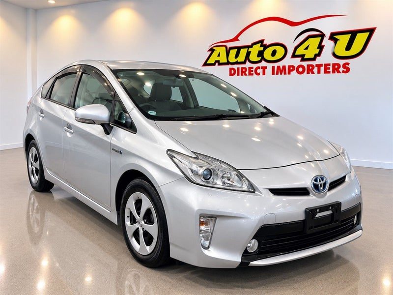 2012 Toyota Prius 1.8 S Reversing Camera