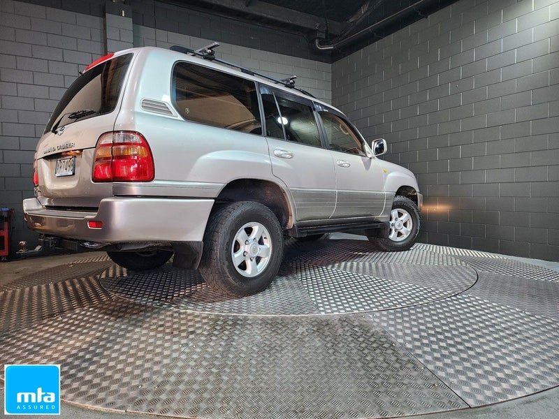 1998 Toyota Land Cruiser VX Limited, photo 2