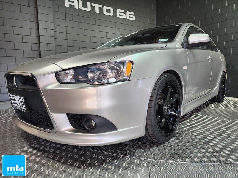2014 Mitsubishi Lancer, photo 3