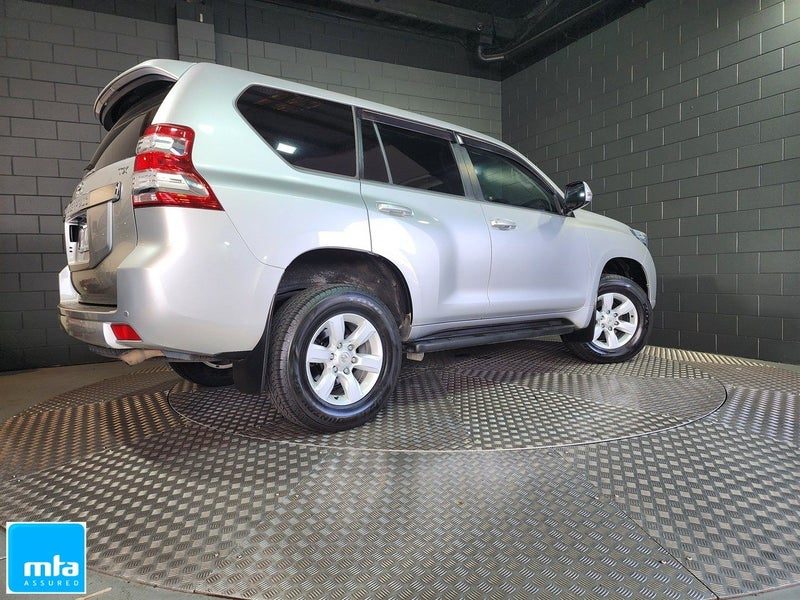 2015 Toyota Land Cruiser Prado, photo 2