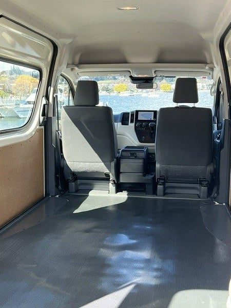 2026 Toyota Hiace ZX PVN 2.8DT/6AT, photo 3
