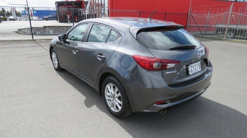 2016 Mazda 3 GLX Hatch Auto NZ New, photo 2