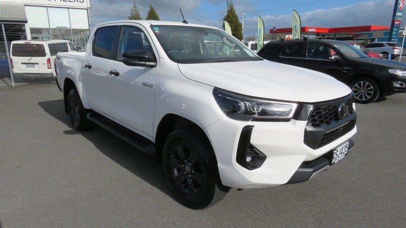 2026 Toyota Hilux SR5 TD DC 2.8DMHT