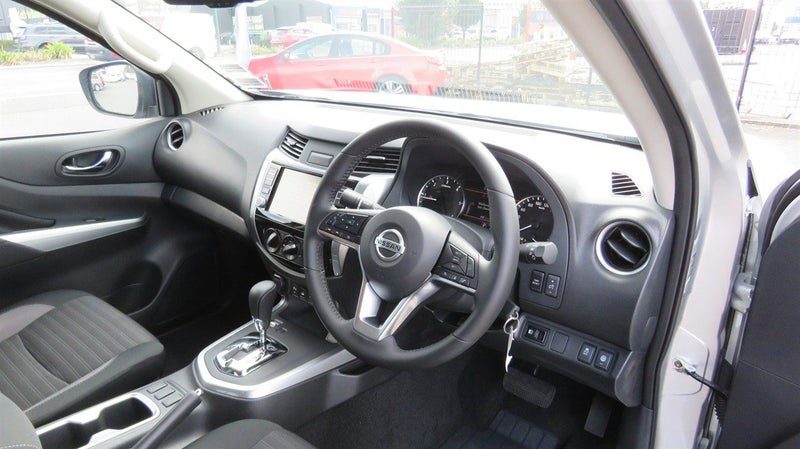 2026 Nissan Navara ST 2.3D/4WD/7AT, photo 3