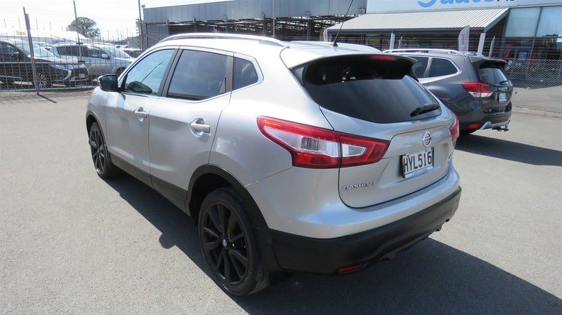 2015 Nissan Qashqai TS 1.6D/CVT, photo 2