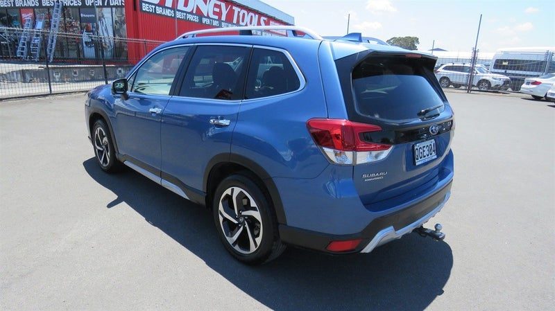 2023 Subaru Forester HYBRID PREMIUM 2.0PM, photo 2