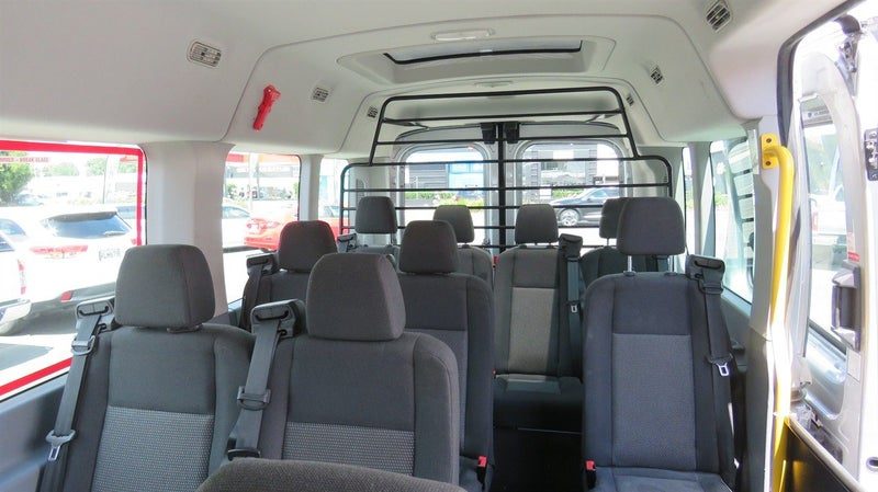 2017 Ford Transit 12 Seater Minibus, photo 3