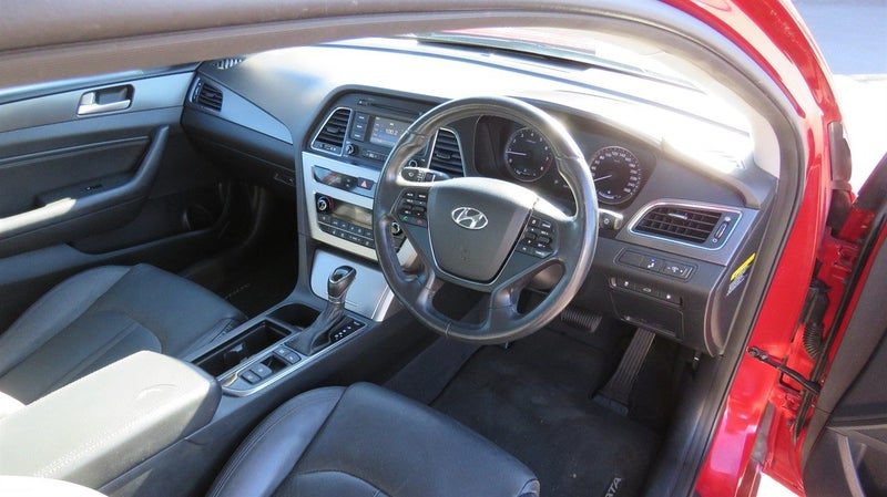2015 Hyundai Sonata 2.0P/6AT/SL/4DR/5S, photo 3