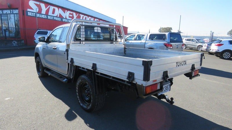 2018 Toyota Hilux SR TD EC/CC 2.8D/4WD, photo 2