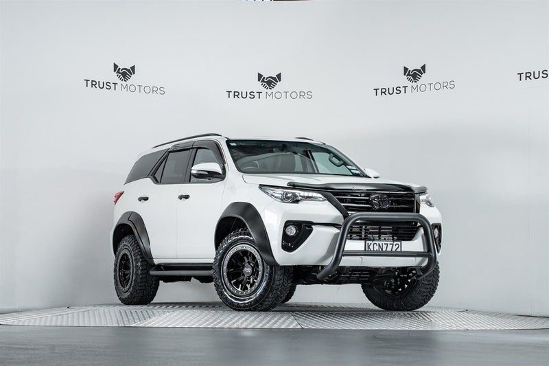 2016 Toyota Fortuner Limited 2.8L Diesel 4WD