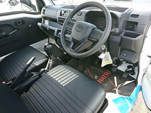 2025 Daihatsu Hijet TRUCK 4WD, photo 3