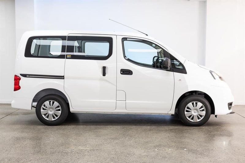 2026 Nissan NV200 VX HIGH SPEC, photo 2