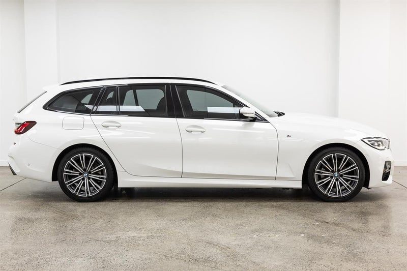 2022 BMW 320D X DRIVE TOURING M-SPORT, photo 2