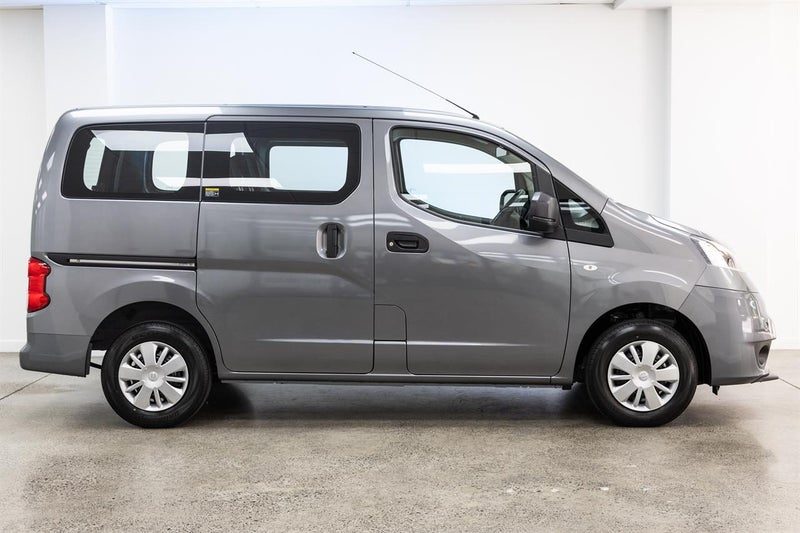 2026 Nissan NV200 VANETTE VAN, photo 2