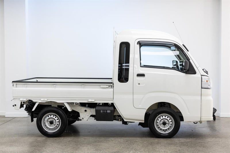 2024 Daihatsu Hijet JUMBO, photo 2