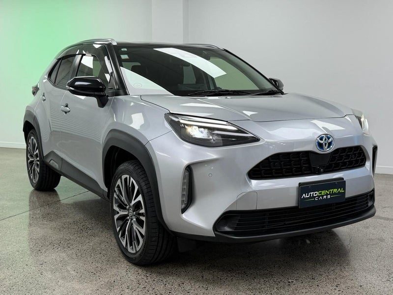 2021 Toyota Yaris Cross Hybrid Z E-FOUR 4WD