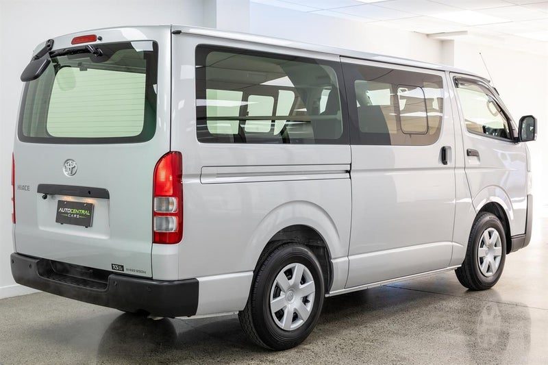 2025 Toyota Hiace DX 2.0L PETROL 5DR, photo 3