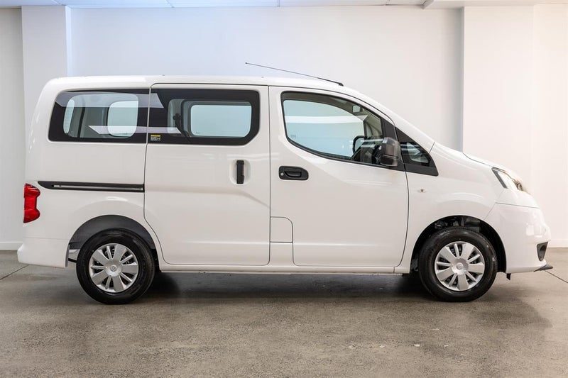 2026 Nissan NV200 VANETTE VAN, photo 2