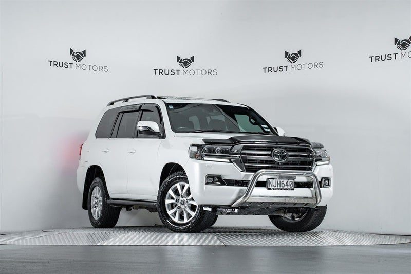 2020 Toyota Land Cruiser VX Limited