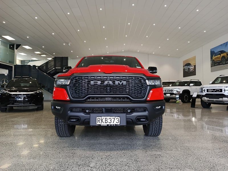 2025 Ram 1500 DtRebel Crew C, photo 3