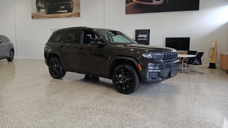 2026 Jeep Grand Cherokee Limited 5-Seat 3.6P, photo 3