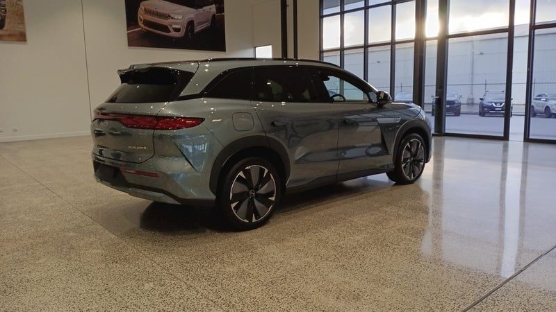2026 BYD Sealion 8 Dm-P Premium Awd, photo 3