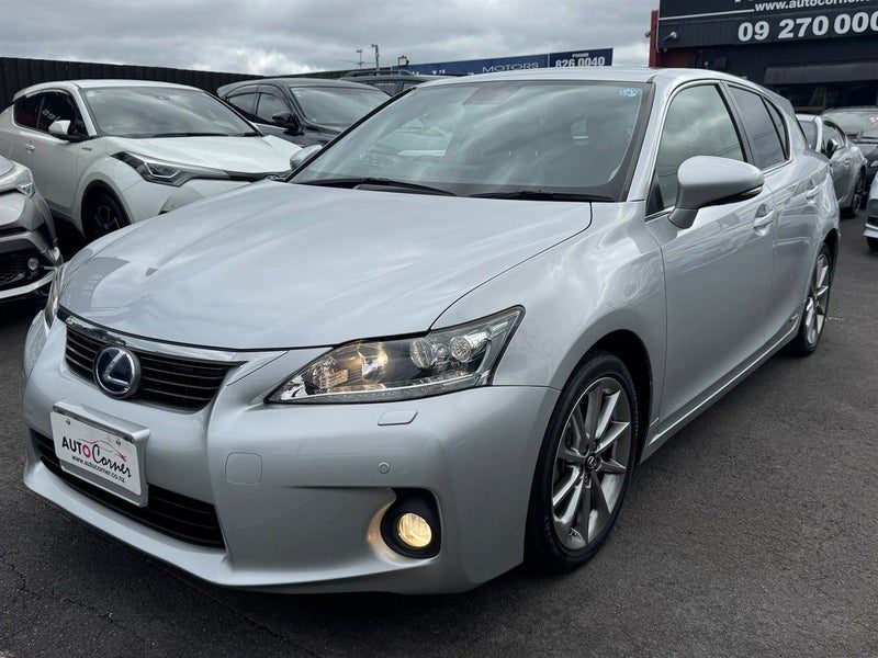 2013 Lexus CT 200h Creative Style Interior