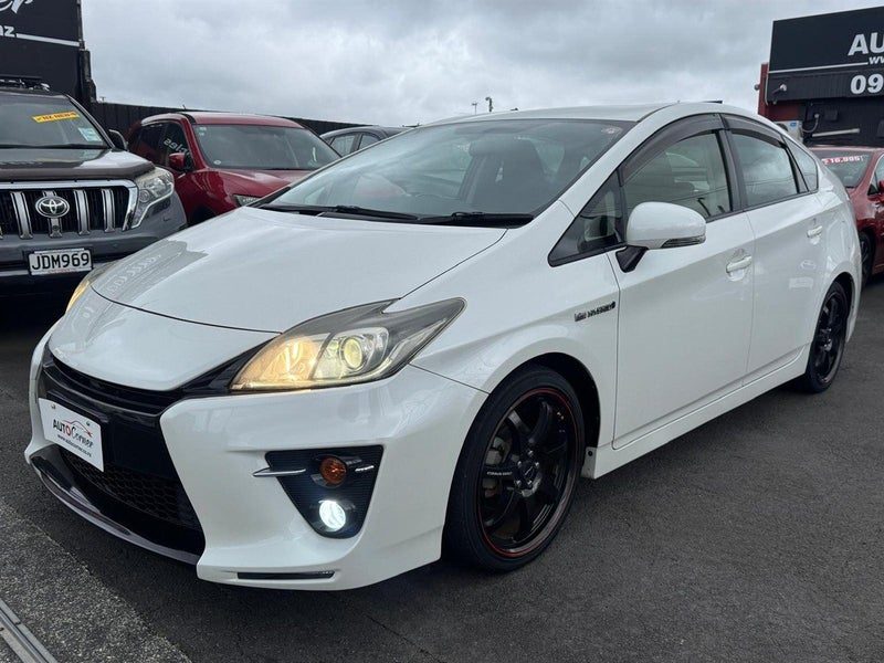 2014 Toyota Prius G'S