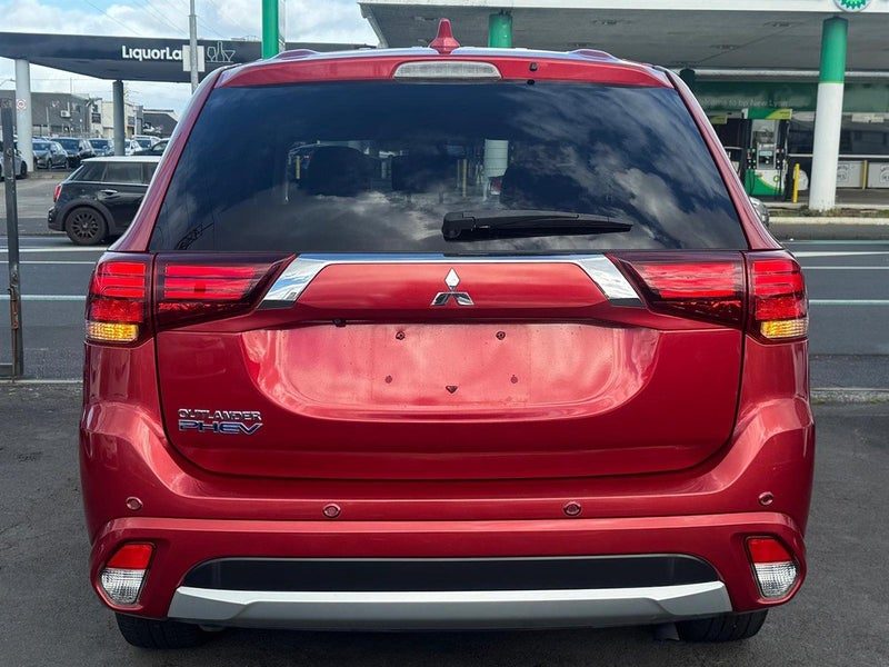 2017 Mitsubishi Outlander G 5 Seater, photo 3