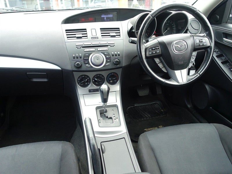 2011 Mazda 3 Hatch GSX 2.0 5AT, photo 3
