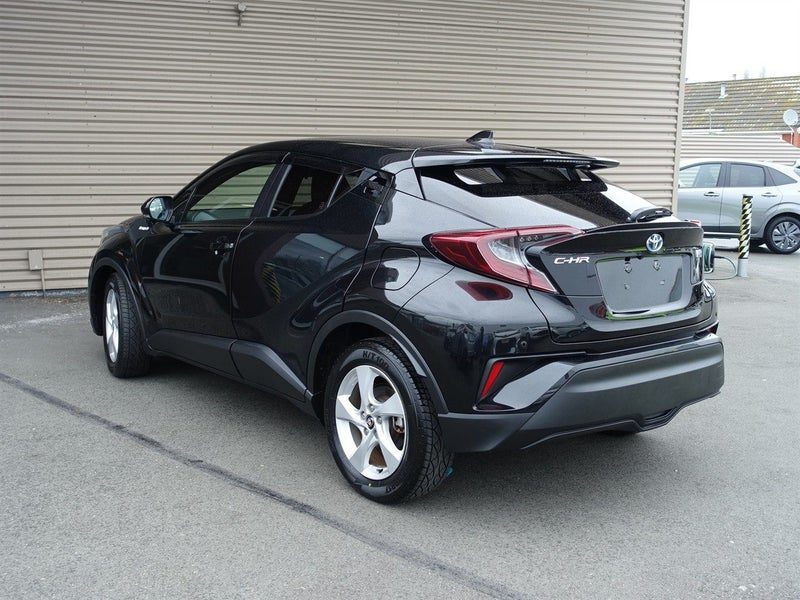 2018 Toyota C-HR S Hybrid, photo 2