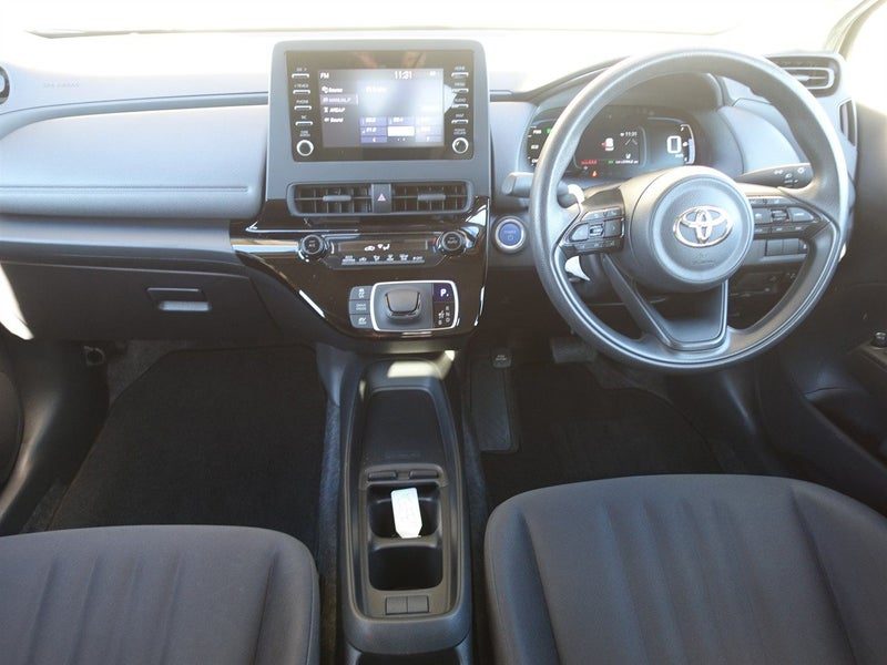 2023 Toyota Aqua B Hybrid, photo 3