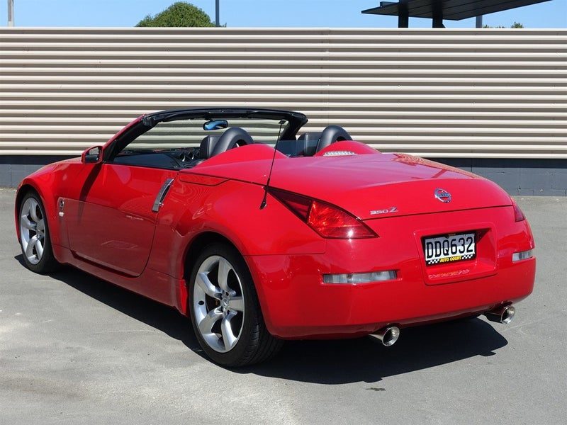 2005 Nissan 350Z Roadster 5A Blacktop, photo 2