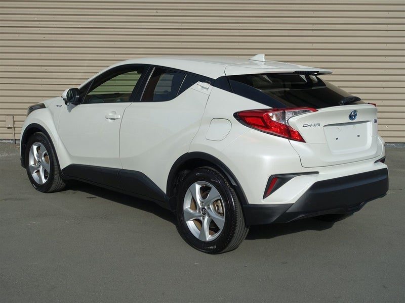 2017 Toyota C-HR S Hybrid, photo 2