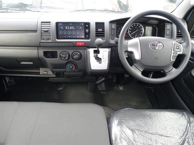 2026 Toyota Hiace DX 4WD GL Package, photo 3