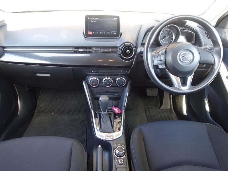 2016 Mazda Demio 13S, photo 3