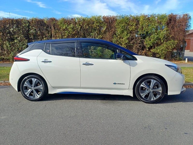 2020 Nissan Leaf G Propilot, photo 2