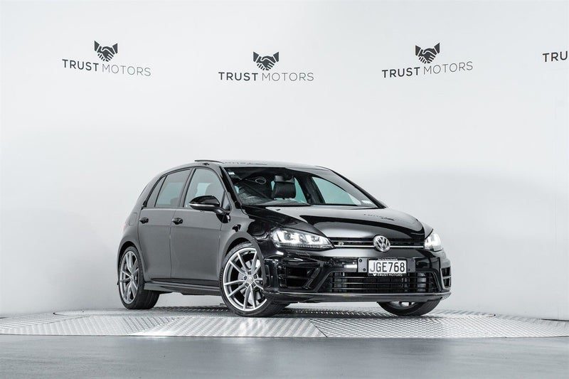 2015 Volkswagen Golf R 2.0L Turbo Manual