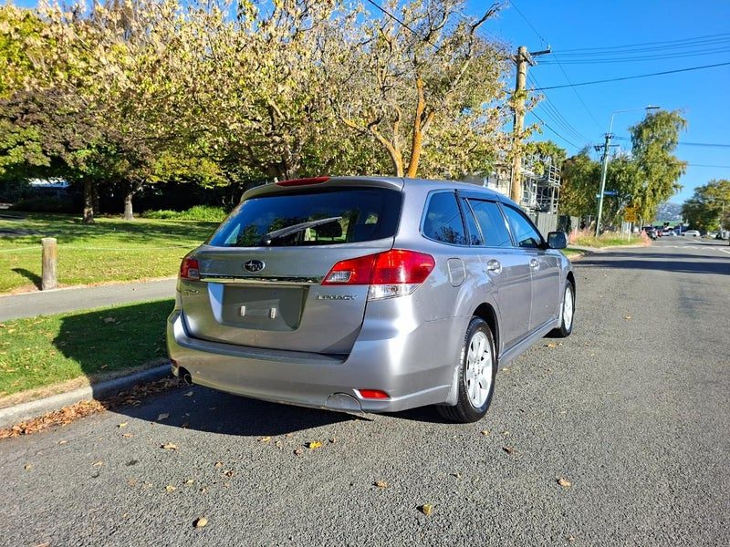 2009 Subaru Legacy 2.5L SPORTS EYESIGHT, photo 3