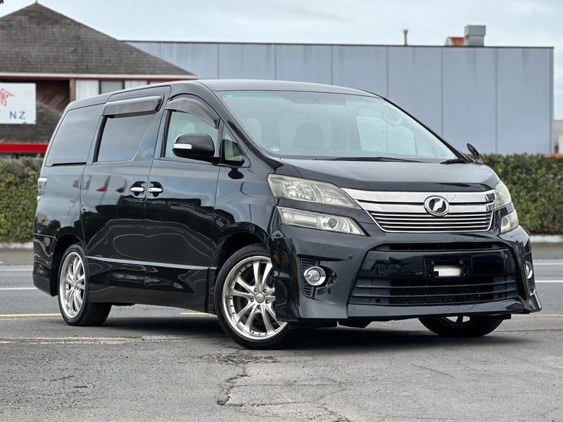 2012 Toyota Vellfire, main photo