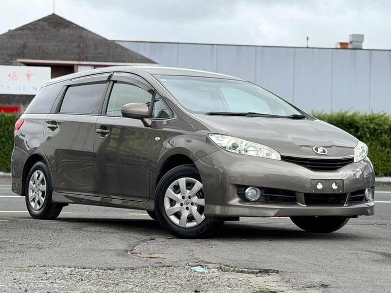 2010 Toyota Wish 1.8X *Rev Cam | Bluetooth Audio*, main photo