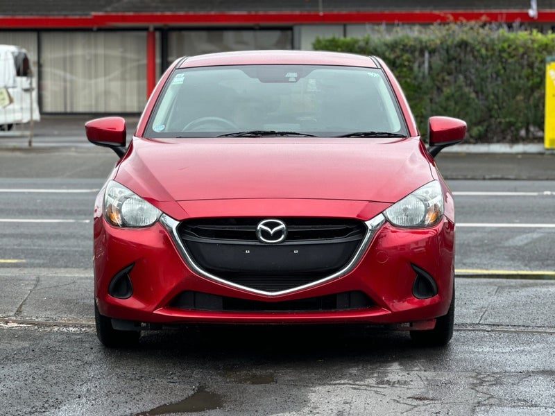 2015 Mazda Demio Skyactiv, photo 2