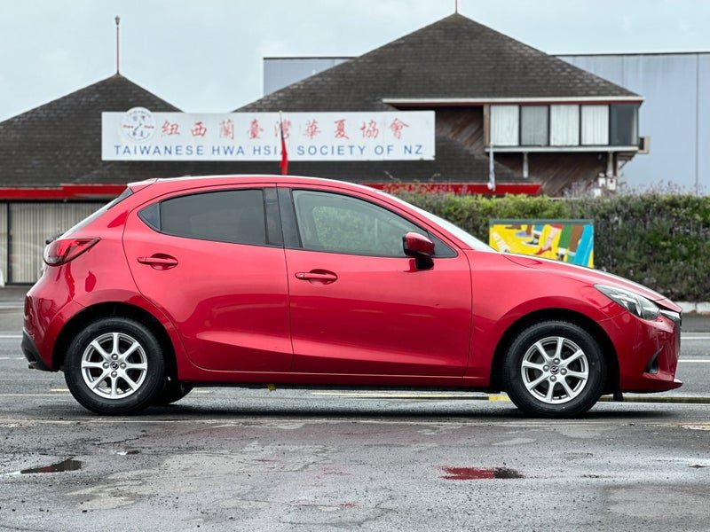 2015 Mazda Demio Skyactiv, photo 3