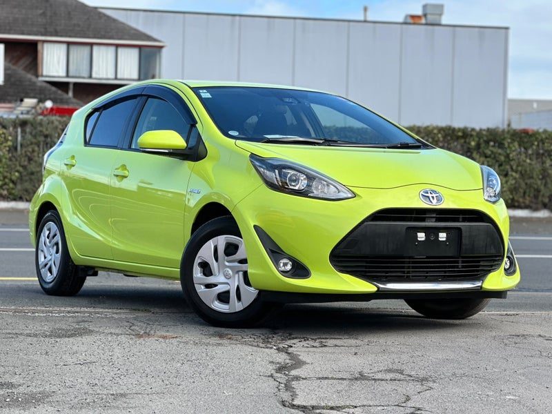 2020 Toyota Aqua S Style *Safety Sense*, main photo