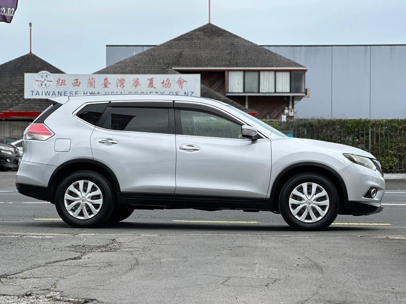 2015 Nissan X-Trail 20 S, photo 3