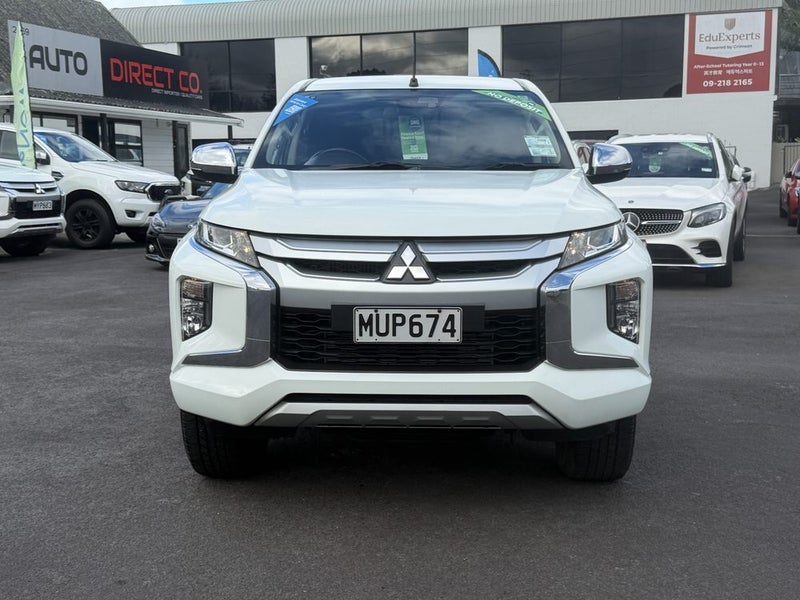 2020 Mitsubishi Triton GLXR, photo 2