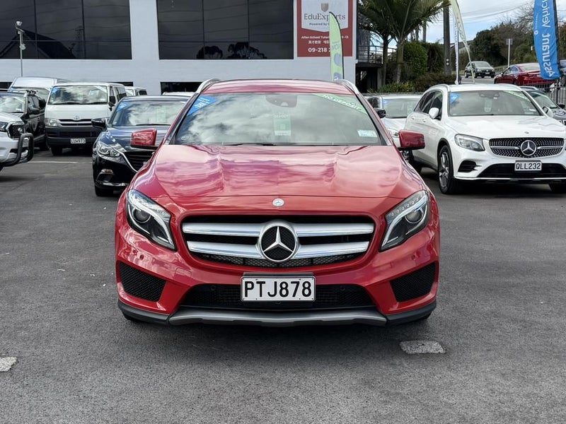 2015 Mercedes-Benz GLA 180 AMG, photo 2
